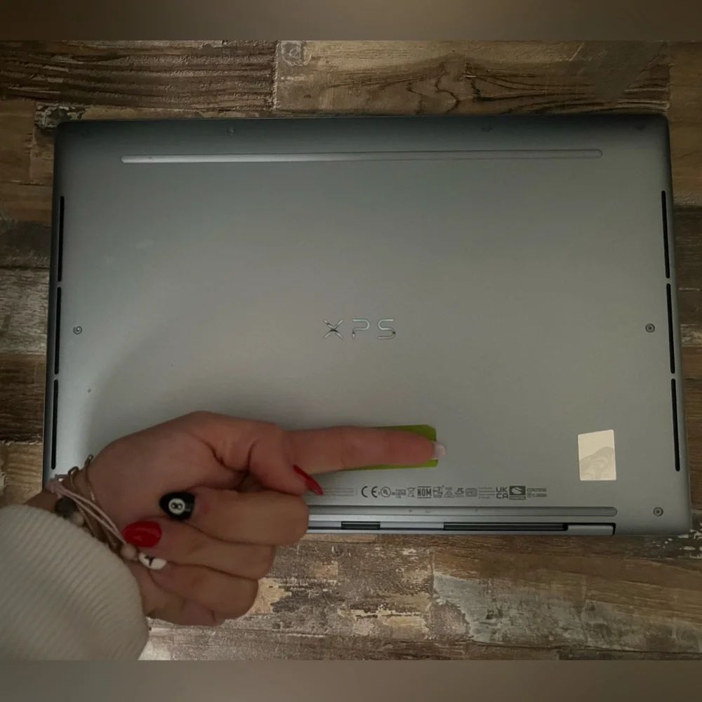 Brand new dell computerer, graduation gift but don’t use, has not been set up